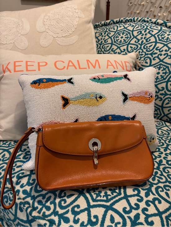 kate spade Handbags - Kate Spade Brown Leather Wristlet Clutch